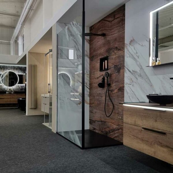 Badmöbel in einer Badausstellung in Bad Essen und Osnabrück