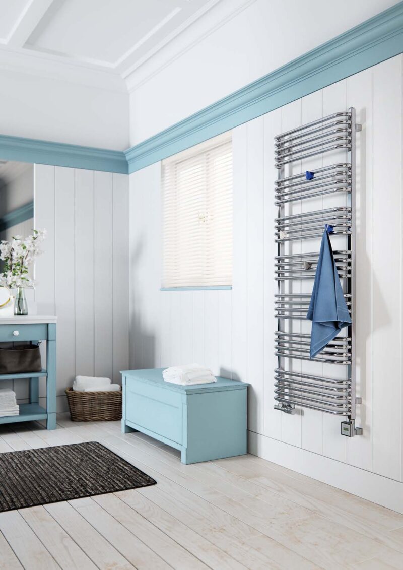 Badheizkörper_Designheizkörper-in-verschiedenen-groessen-erhältlich_Handtuchhalter_Handtuchtrockner