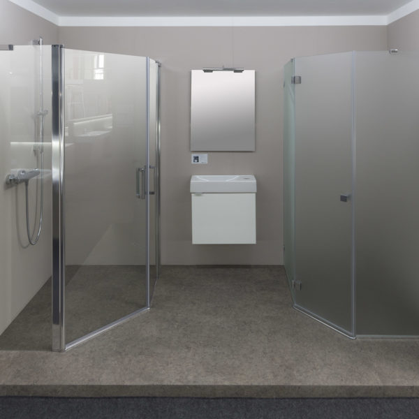 duschkabinen_ausstellung