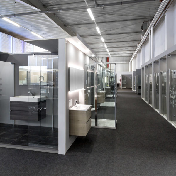 duschkabinen-ausstellung_bad-essen_exklusive-badausstellung