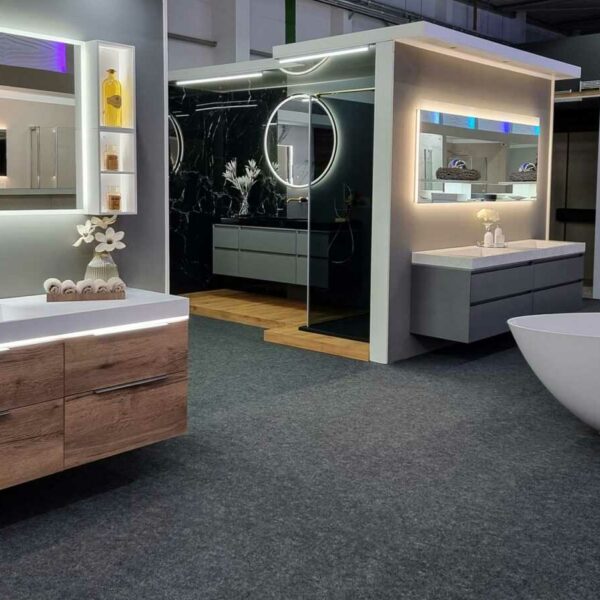 Entdecken Sie Luxus-Badmöbel in unserer großartigen Badezimmerausstellung.