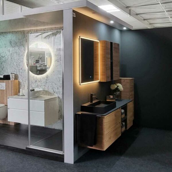 Erleben Sie Badmöbel der Extraklasse & innovative Sanitärtechnik: Besuchen Sie unsere erstklassige Badezimmerausstellung vor Ort.