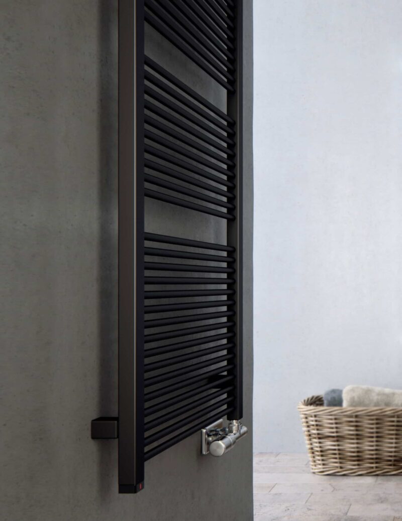Badheizkoerper_Designheizkoerper_Handtuchtrockner