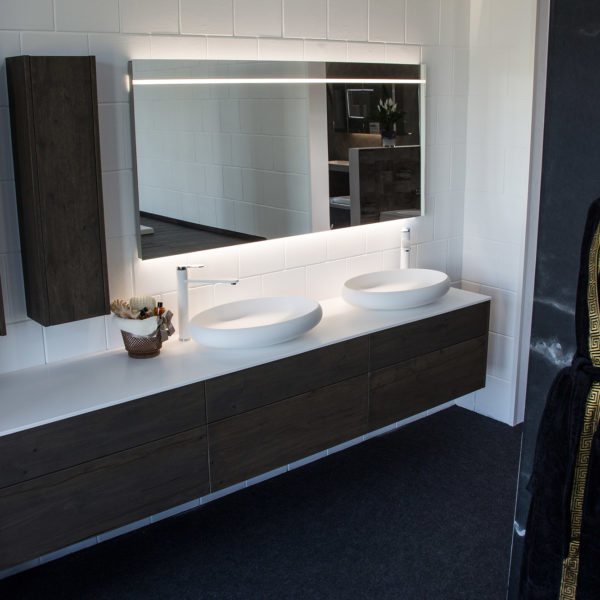 badmoebel-echtholz_exclusive_badmoebel-badausstellung