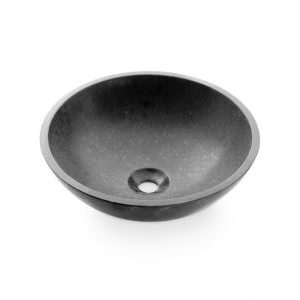 Entdecken Sie die zeitlose Eleganz von Aufsatzwaschbecken aus Naturstein in unserer Badausstellung