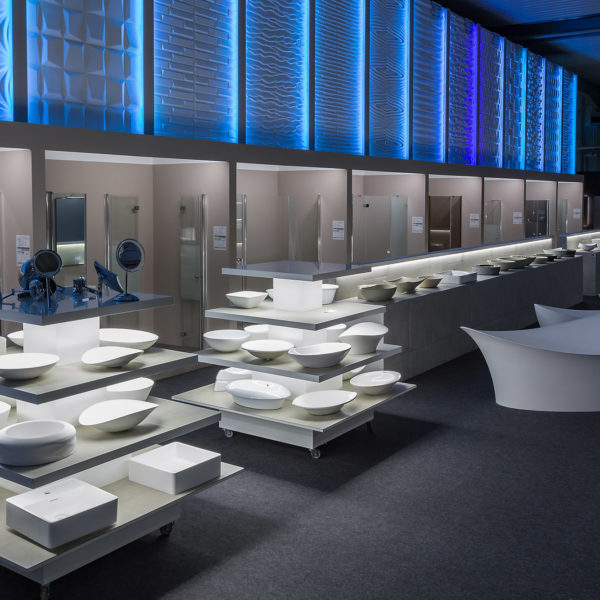 ausstellung_adaxada-gmbh_badewannen