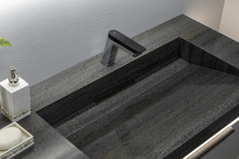 Ein elegantes Badmöbel-Set mit Marmor-Granit Doppelwaschtisch in verschiedenen Breiten, Perfekte Kombination von Luxus und Funktionalität für Ihr Badezimmer.