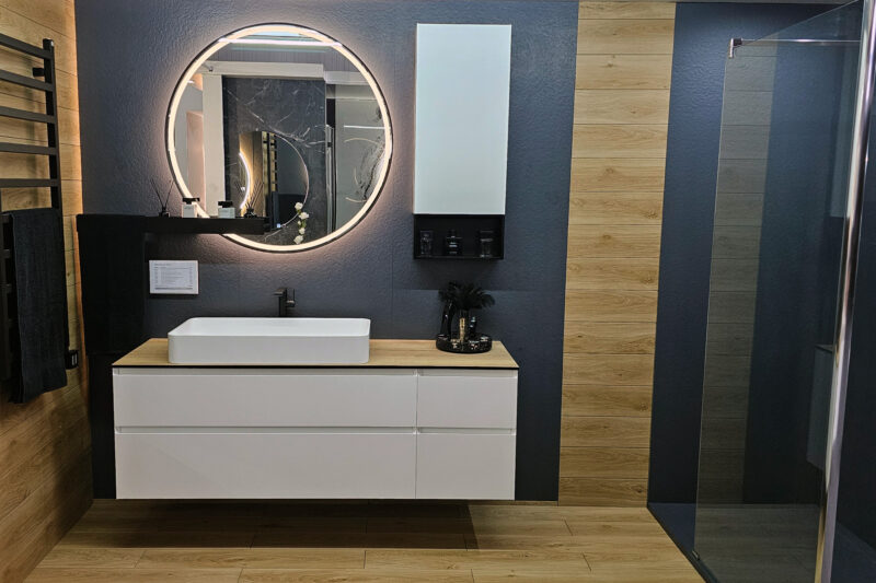 Moderne Badmöbel Waschtisch 160 cm AUSSTELLUNGSSTÜCK exklusive Badezimmermöbel