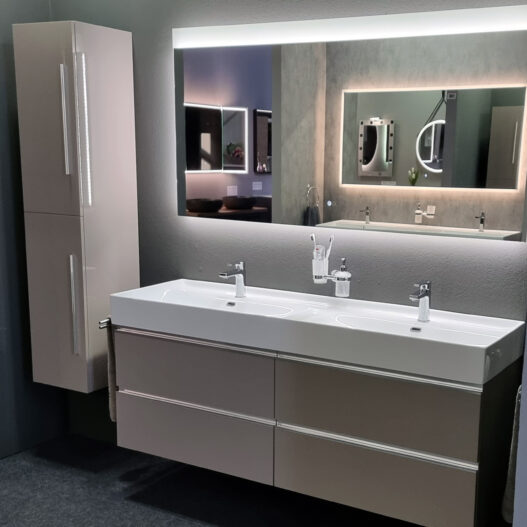 exklusive-badmoebel-doppelwaschtisch-160-cm-taupe-mit-keramik-doppelwaschbecken-weiss--moderne-badezimmermoebel-ausstellungsstueck