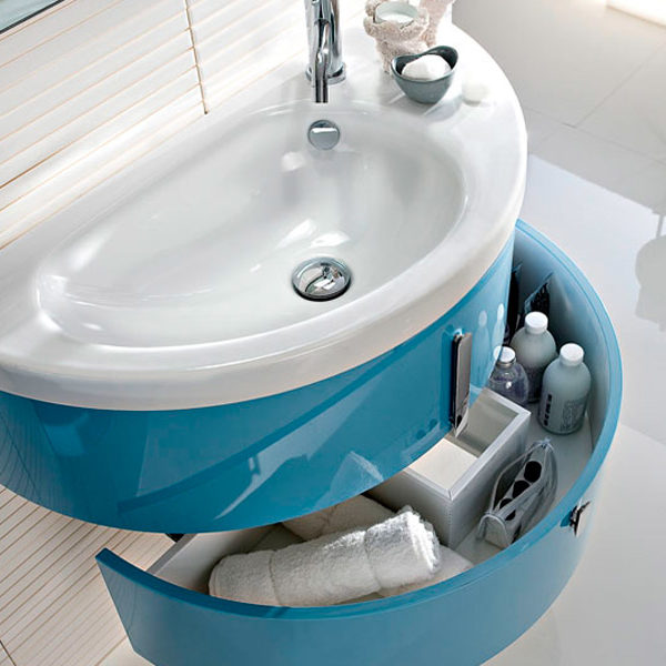 Exklusive Design-Badmöbel für modernes Gäste-WC von IDEA-GROUP - stilvoll und funktional